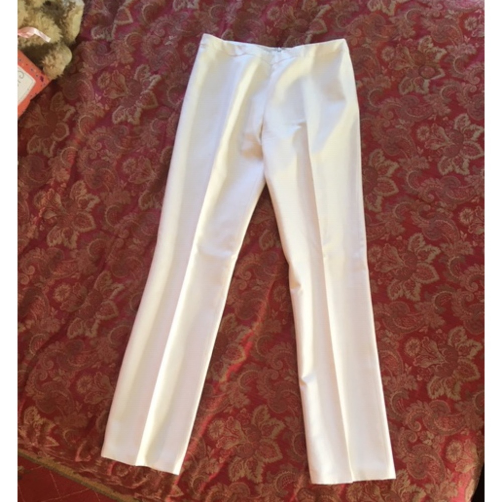 Carmen Marc Valvo Collection off-white pants
